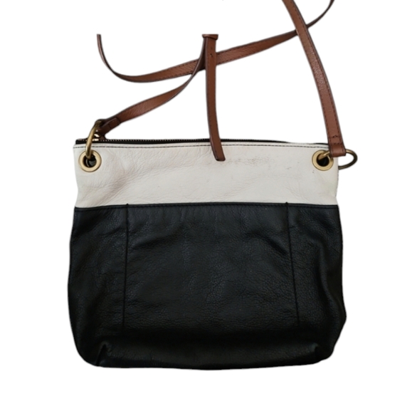 Black & White Leather Crossbody by Fossil - Picture 2 of 16